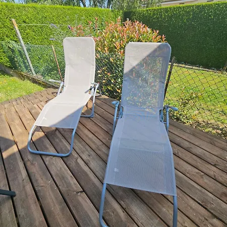 Dom wakacyjny Le Petit Ecureuil Jardin Terrasse