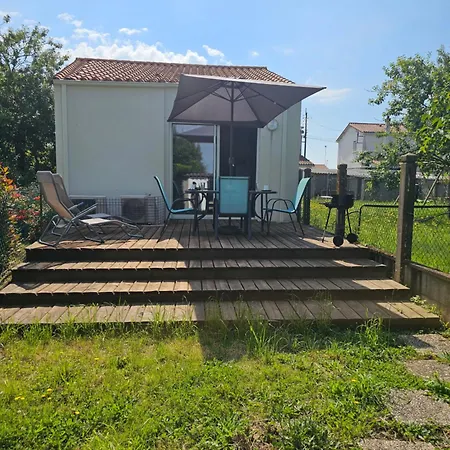 Feriehus Le Petit Ecureuil Jardin Terrasse