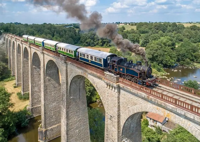 Le Petit Ecureuil Jardin Terrasse بيت للعطل ليزيربييه