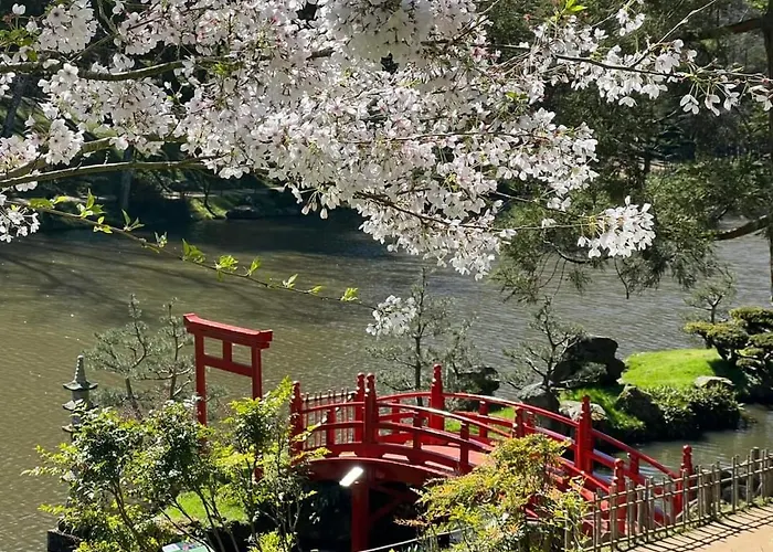 Le Petit Ecureuil Jardin Terrasse ليزيربييه