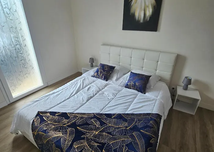 Le Petit Ecureuil Jardin Terrasse بيت للعطل ليزيربييه